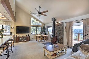 Homey Colfax Getaway w/ Private Hot Tub!