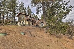 Homey Colfax Getaway w/ Private Hot Tub!