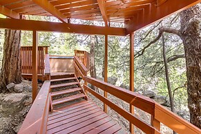 Cozy Lake Arrowhead Cabin w/ Hot Tub & Deck!