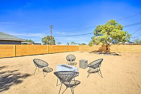 Modern Joshua Tree Bungalow With Fire Pit & Bbq!