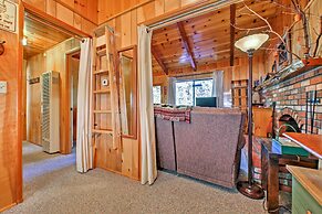 Big Bear Lake Cabin w/ Deck ~ 7 Mi to Ski Slopes!