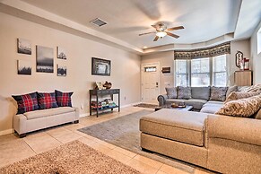 5 Mi to Big Bear Lake: Cozy Cottage w/ Hot Tub