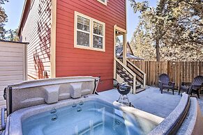 5 Mi to Big Bear Lake: Cozy Cottage w/ Hot Tub