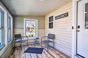 Walk to Shore: Updated Buzzards Bay Cottage!
