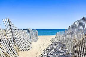 Seaside Escape w/ Porch + Direct Beach Access
