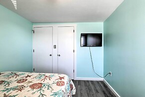 Seaside Escape w/ Porch + Direct Beach Access