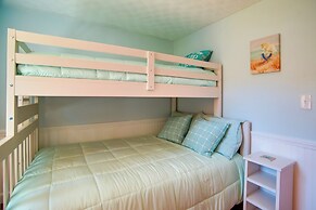 Cape Cod Bungalow w/ Patio < 1 Mi to Beaches!