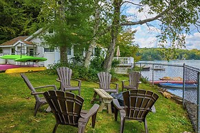 Renovated Lakefront House w/ Dock: Pets Welcome!