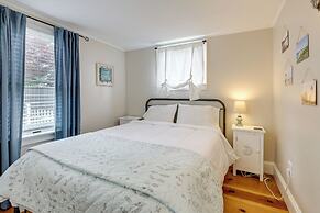 1 Mi to Ferry: 'sea Street Cottage' in Hyannis