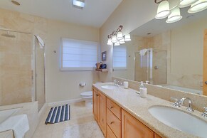 Central Townhome < 1 Mi to The Village at Mammoth!