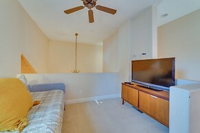 Central Townhome < 1 Mi to The Village at Mammoth!