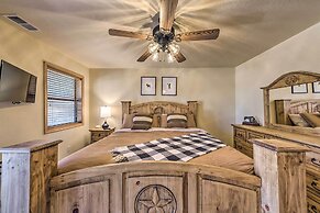 Cozy Ruidoso Cabin Retreat w/ Private Hot Tub