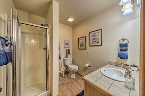 Cozy Ruidoso Cabin Retreat w/ Private Hot Tub