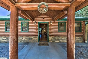 Cozy Ruidoso Cabin Retreat w/ Private Hot Tub