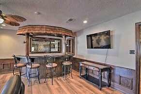 Lake Access & Pool: Spacious Freeport Home!