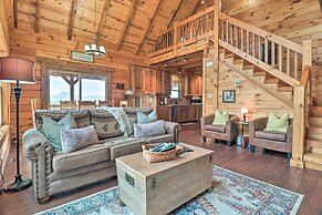 Elevated Cabin Bordering Smoky Mountain Nat'l Park