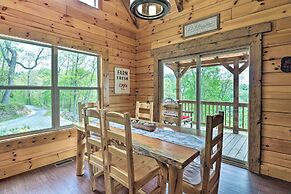 Elevated Cabin Bordering Smoky Mountain Nat'l Park