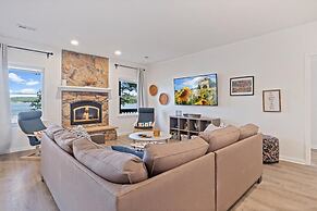Private Dock: Spacious Lakefront Home in Stover
