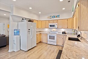 Private Dock: Spacious Lakefront Home in Stover