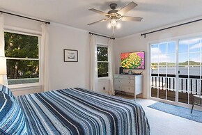 Private Dock: Spacious Lakefront Home in Stover