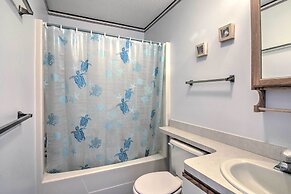 Steps to Shore: Gem w/ Pool in Ocean City
