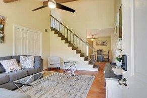 Townhome w/ Pool Access, Near Dtwn Palm Springs!