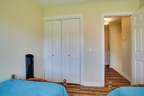 Townhome w/ Pool Access, Near Dtwn Palm Springs!