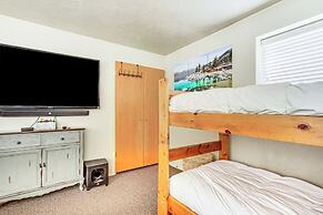 Expansive Canyons Ski Retreat w/ Community Pool!