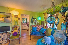 Walk to Olde Town - 1940 Vintage Bungalow!