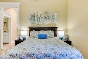 Bright & Modern Townhome: Steps to Miramar Beach!