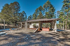 Ruidoso Vacation Rental w/ Covered Hot Tub!