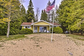 Cozy Baileys Harbor Cottage on Lake Michigan!
