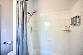 Pet-friendly Sacramento Home ~ 5 to Downtown!