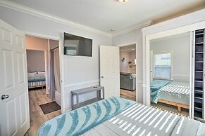 Pet-friendly Sacramento Home ~ 5 to Downtown!