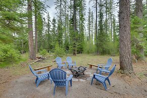 Enchanting Glacier Park Getaway by Flathead Lake!