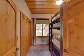 Enchanting Glacier Park Getaway by Flathead Lake!