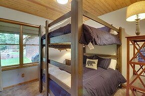 Enchanting Glacier Park Getaway by Flathead Lake!