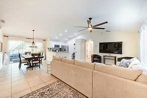 Pet-friendly Naples Vacation Rental w/ Fire Pit!