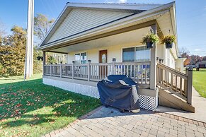 Charming Stanwood Home on Muskegon River!