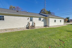 Charming Stanwood Home on Muskegon River!