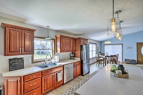 Charming Stanwood Home on Muskegon River!