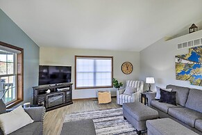 Charming Stanwood Home on Muskegon River!