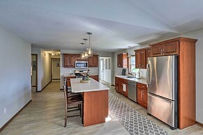 Charming Stanwood Home on Muskegon River!