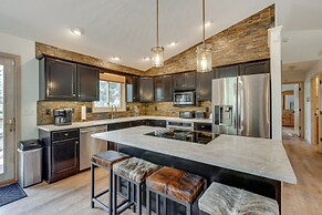 Angel Fire Rental Cabin w/ Hot Tub & Mountain View