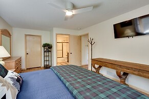 Angel Fire Rental Cabin w/ Hot Tub & Mountain View