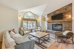 Angel Fire Rental Cabin w/ Hot Tub & Mountain View