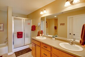 Bozeman Condo w/ Grill ~ 2 Mi to Hot Springs!