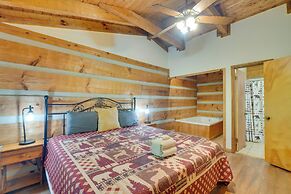 Gatlinburg Cabin w/ Hot Tub ~ 6 Mi to Downtown!