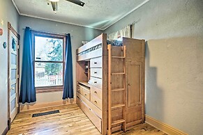 Colorado Springs Dwelling, Walk to Downtown!