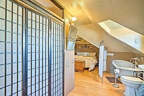 Colorado Springs Dwelling, Walk to Downtown!